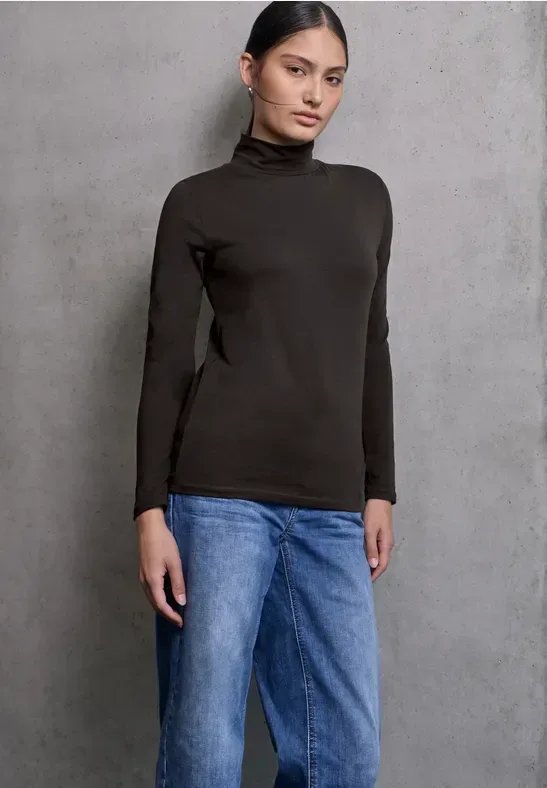 Turtleneck Shirt