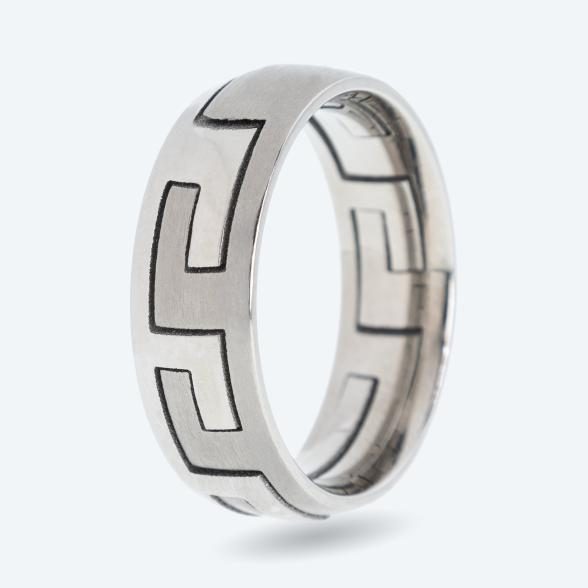 Ring Titan