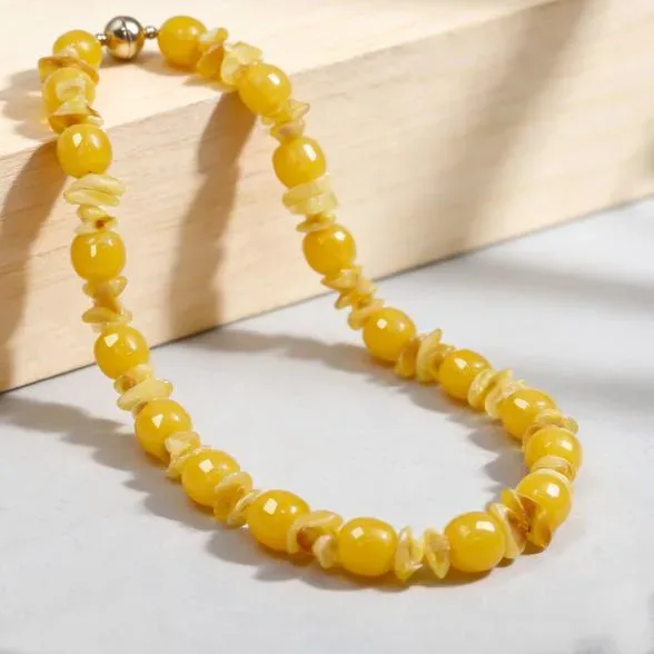 Collier Achat, Bernstein