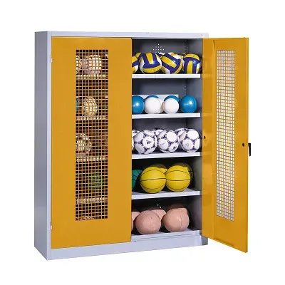 C+P Ballschrank mit Lochblech-Flügeltüren (Typ 3), HxBxT 195x150x50 cm, Ergo-Lock Muldengriff, Goldgelb (RAL 1004), Lichtgrau (RAL 7035), Einzelschliessung