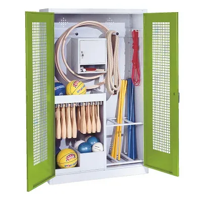 C+P Sportgeräteschrank mit Lochblech-Flügeltüren (Typ 1), HxBxT 195x120x50 cm, Ergo-Lock Muldengriff, Clowngrün (RAL 110 80 60), Lichtgrau (RAL 7035), Gleichschliessung
