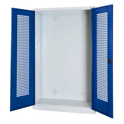 C+P Modul-Sportgeräteschrank mit Lochblech-Flügeltüren, HxBxT 195x120x50 cm, Ergo-Lock Muldengriff, Enzianblau (RAL 5010), Lichtgrau (RAL 7035), Gleichschliessung