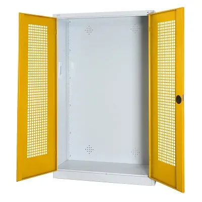 C+P Modul-Sportgeräteschrank mit Lochblech-Flügeltüren, HxBxT 195x120x50 cm, Ergo-Lock Muldengriff, Verkehrsgelb (RAL 1023), Lichtgrau (RAL 7035), Gleichschliessung