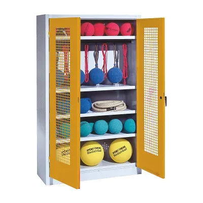 C+P Sportgeräteschrank mit Lochblech-Flügeltüren (Typ 2), HxBxT 195x120x50 cm, Ergo-Lock Muldengriff, Goldgelb (RAL 1004), Lichtgrau (RAL 7035), Gleichschliessung