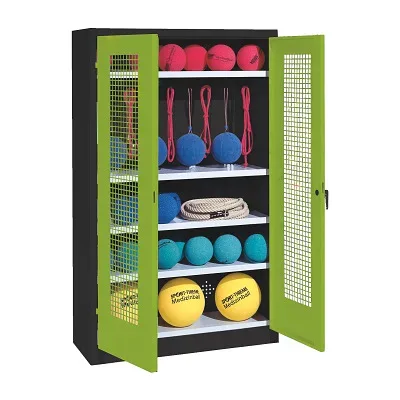 C+P Sportgeräteschrank mit Lochblech-Flügeltüren (Typ 2), HxBxT 195x120x50 cm, Ergo-Lock Muldengriff, Clowngrün (RAL 110 80 60), Anthrazit (RAL 7021), Gleichschliessung
