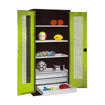 C+P Sportgeräteschrank mit Schubladen und Lochblech-Flügeltüren (Typ 4),  HxBxT 195x120x50 cm, Ergo-Lock Muldengriff, Clowngrün (RAL 110 80 60), Anthrazit (RAL 7021), Gleichschliessung