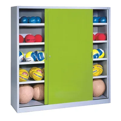 C+P Ballschrank mit Vollblech-Schiebetüren (Typ 4), HxBxT: 195x120x40 cm, Clowngrün (RAL 110 80 60), Lichtgrau (RAL 7035), Gleichschliessung