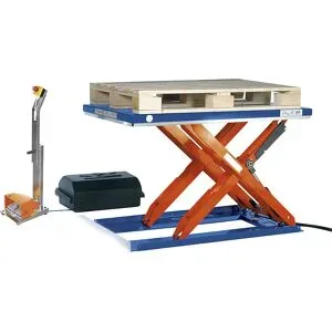 Flachform-Hubtisch, LxB 1500 x 1000 mm, Hubbereich bis 800 mm, Plattform geschlossen, 230 V, Fuß-Bedienelement Edmolift