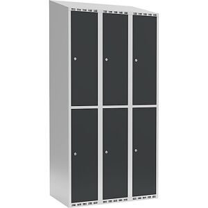 kaiserkraft Doppelstock-Spind Fydor, 3 Abteile, lichtgrau / anthrazit, B 900 mm, 3 Abteile, schräge Dachform, Zylinderschloss