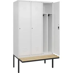 C+P Schwarz-Weiß-Spind Classic PLUS Sitzbank, schmal, 3 Abteile, verkürzte Trennwand mittig, verkehrsweiß, B 1200 mm, Zylinderschloss, auskragend,