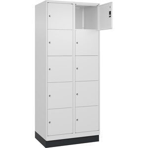 5er-Schließfachschrank Classic PLUS, 2 Abteile, verkehrsweiß, B 800 mm, 10 Fächer, mit Bodensockel C+P