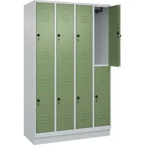 Doppelstock-Spind Classic PLUS, 4 Abteile, lichtgrau / resedagrün, HxB 1950 x 1200 mm, mit Bodensockel, Drehriegel C+P