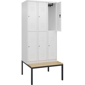 Doppelstock-Spind Classic PLUS Sitzbank, 3 Abteile, verkehrsweiß, B 900 mm, Zylinderschloss, untergebaut, Buche-Hartholz C+P
