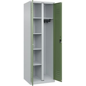 Putzmittelspind Classic PLUS, 1 Abteil, Trennwand mittig, lichtgrau / resedagrün, B 600 mm, mit Bodengleitern, Zylinderschloss C+P