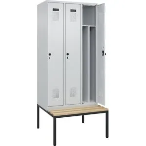 kaiserkraft Schwarz-Weiß-Spind Evolo PLUS Sitzbank, schmal, 3 Abteile, verkürzte Trennwand mittig, lichtgrau / lichtgrau, B 900 mm, Sicherheits-Drehriegel, mit