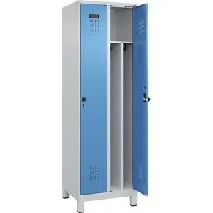 kaiserkraft Schwarz-Weiß-Spind Evolo PLUS, schmal, 2 Abteile, verkürzte Trennwand mittig, lichtgrau / lichtblau, B 600 mm, mit breiten Füßen,