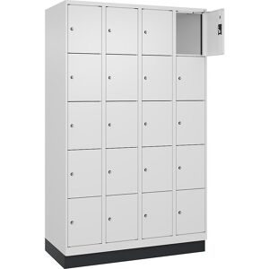 kaiserkraft 5er-Schließfachschrank Evolo PLUS, 4 Abteile, weiß, B 1200 mm, 20 Fächer, mit Bodensockel, Zylinderschloss