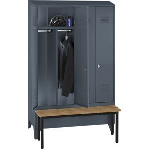 Schwarz-Weiß-Spind Berlin 2 mit Sitzbank, Trennwand mittig, 2 Abteile, blaugrau, B 1200 mm, vorgebaut, Buchenholz, Schrägdach Wolf