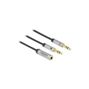 Delock Headset Adapter 3,5mm 4 Pin Klinkenbuchse > 2x 3,5mm 3Pin Klinkenstecker