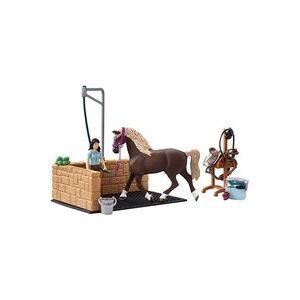 Schleich - 42438 Waschplatz mit Horse Club Emily & Luna, Multicolor