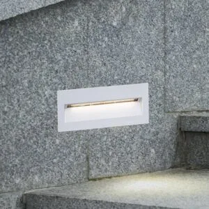 Lucande LED-Wandeinbauleuchte Loya, 23 x 8 cm, weiß, IP54 Loya, weiß / opal, Aluminium, Modern, Wandleuchte außen