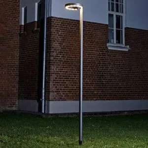 Lucande LED-Außenleuchte Jannis, anthrazit, Metall, 200cm JANNIS, schwarz, Aluminium, Modern