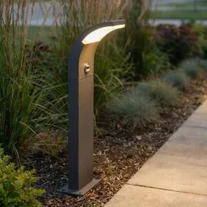 Lucande LED-Wegelampe Timm, Sensor, 60 cm, anthrazit, IP54 Timm, schwarz, Aluminium, Modern