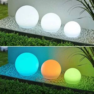 Lindby LED-Solarlampen Lago, RGBW, 3er-Set, Kugeln, Erdspieß Lago, weiß / opal, Kunststoff, Modern, Solarleuchte
