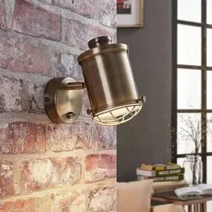 Dimmbarer Wandspot Ebbi in Altmessing Lindby, dimmbar, bronze / altmessing, für Wohn- / Esszimmer, Metall, Modern, Strahler