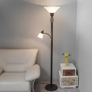 Lucande Stehleuchte Dunja, weiß/rost, Metall, Leselampe Dunja, braun / rost, für Wohn- / Esszimmer, Metall, Landhaus / Rustikal, Stehlampe