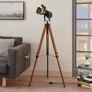 Stehlampe Hilma Lindby, braun / rost, für Wohn- / Esszimmer, Holz, Industrielles Design, Stehlampe