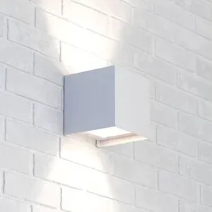 Wandlampe Zuza 2 MCJ, dimmbar, weiß / opal, für Wohn- / Esszimmer, Aluminium, Modern, Wandleuchte, Wandlampe Innen
