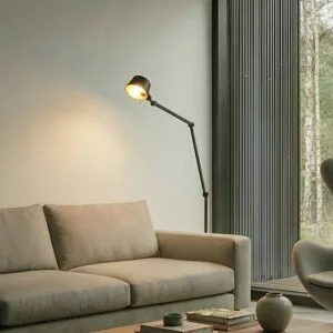 Stehlampe Silka Lucande, schwarz, für Arbeitszimmer / Büro, Metall, Modern, Stehlampe