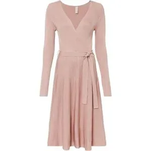 bonprix Strickkleid aus Viskose und Polyamid, ausgestellte Passform, eleganter Stil