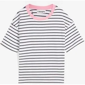 bonprix T-Shirt Oversize-Passform, Halbarm-Design, mit Streifenmuster