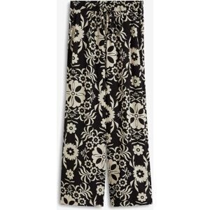 bonprix Marlenehose aus fließender Viskoseschwarz 48Damen