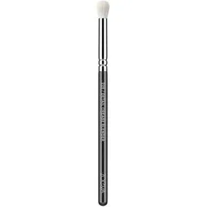 ZOEVA 225 DETAIL CREASE BLENDER 6