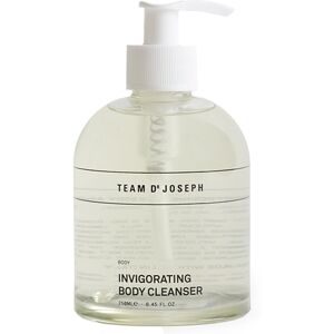 TEAM DR JOSEPH Invigorating Body Cleanser 250 ml