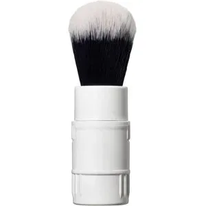Kess Click In Brush