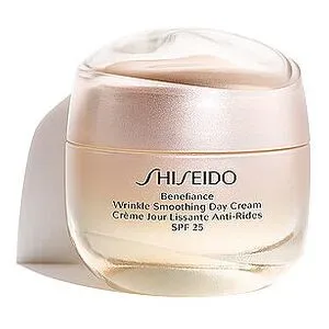 SHISEIDO Gesichtscreme -  Benefiance Wrinkle Smoothing Day Cream SPF 25 50ml