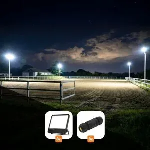 HOFTRONIC Set ?ArenaPro? ? Lichtbündel ? Reitplatz ? Training ? 20 x 60 m ? 8 Fluter und 8 Kabelverbinder ? IP65 & IP68