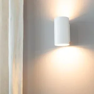 LUSENZ Giove bianco - Zylindrische Wandleuchte mit mattweißer Beschichtung - Up- und Downlight