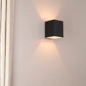 LUSENZ Cometa nero oro - Rechteckige Wandleuchte mit mattschwarzer Beschichtung und goldener Innenseite - Up- und Downlight