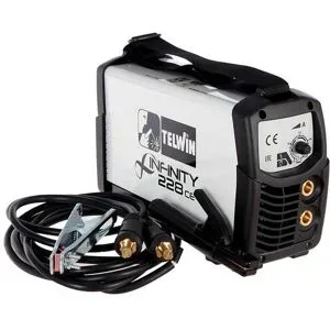 Inverter Schweißgerät Elektrode und TIG mit Gleichstrom Telwin Infinity 228 CE - 200A Kit