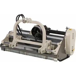 Blackstone RMOH 145 - Mulcher für Traktoren - Mittlere Baureihe - hydraulische Verschiebung