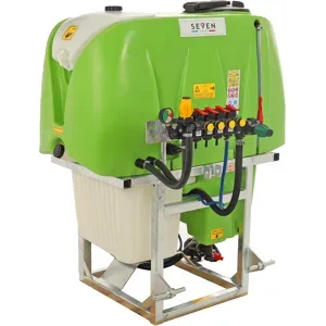 Seven Italy 600L  Traktor-Spritztank für Unkrautbekämpfung  Comet BP 75 Pumpe