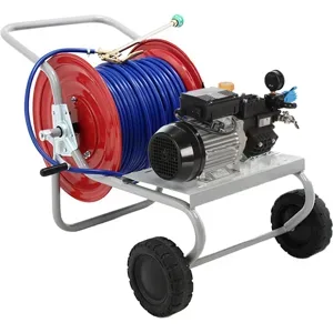 AgriEuro TOP-LINE Kit elektrische Sprühmotorpumpe mit Wagen  Bertolini Pumps PA 330.1 VF