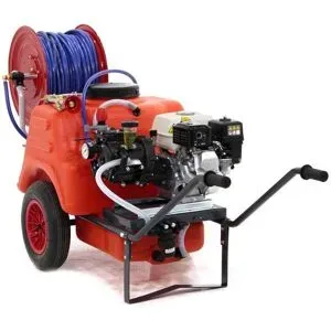 AgriEuro TOP-LINE Kit Motorsprühpumpe Comet APS 41  Honda Motor GP 160 mit Wagen Dal Degan und 150 l Tank