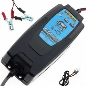 Deca SM 608 - Automatisches Akkuladegerät - 6V - Batterien für Autos und Motorräder bis zu 35Ah