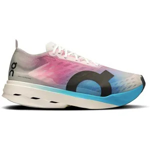 ON RUNNING ON CLOUDBOOM STRIKE Laufschuhe Damen White   Horizon 40,5